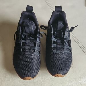 Men's Black Athletic Shoes